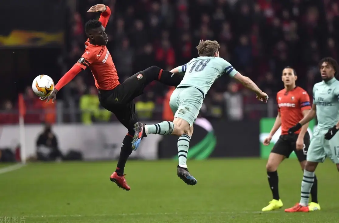 关于里尔迎来胜利,巩固榜首位置领先优势扩大的信息 关于里尔迎来胜利,巩固榜首位置领先优势扩大的信息