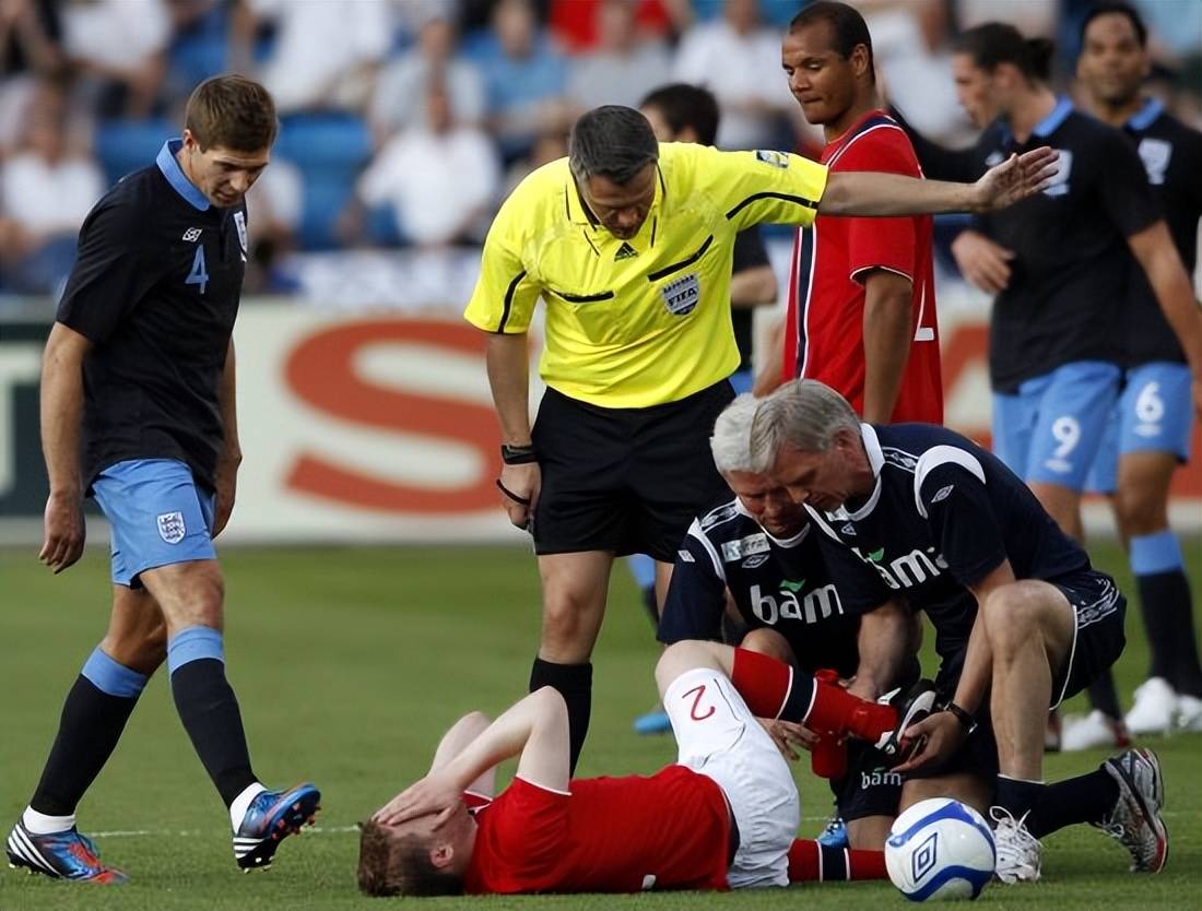 包含挪威队遗憾告负，被保加利亚队逐步淘汰出局的词条