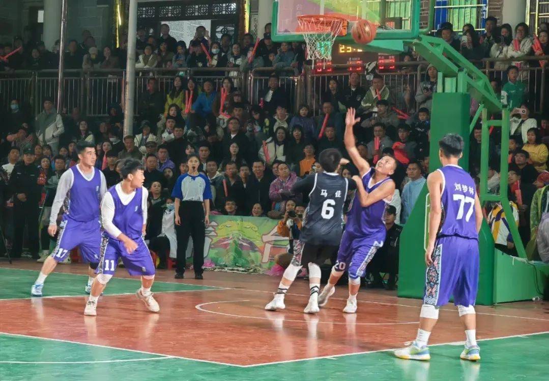 体育赛事轰轰烈烈展开,无比激情 体育赛事轰轰烈烈展开,无比激情