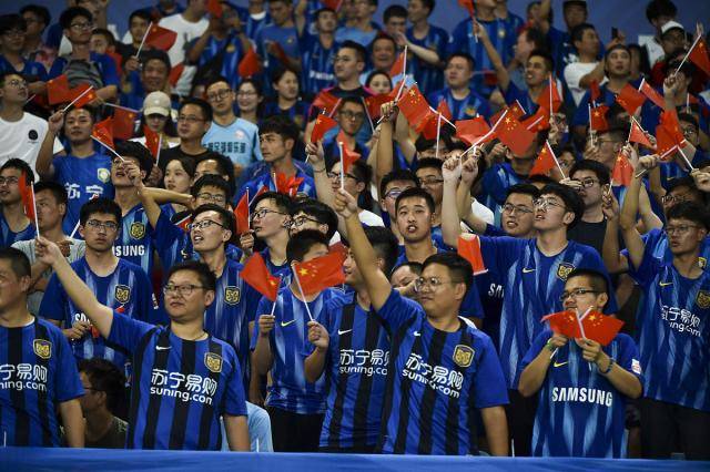 包含申花客场战平苏宁，取得宝贵一分的词条