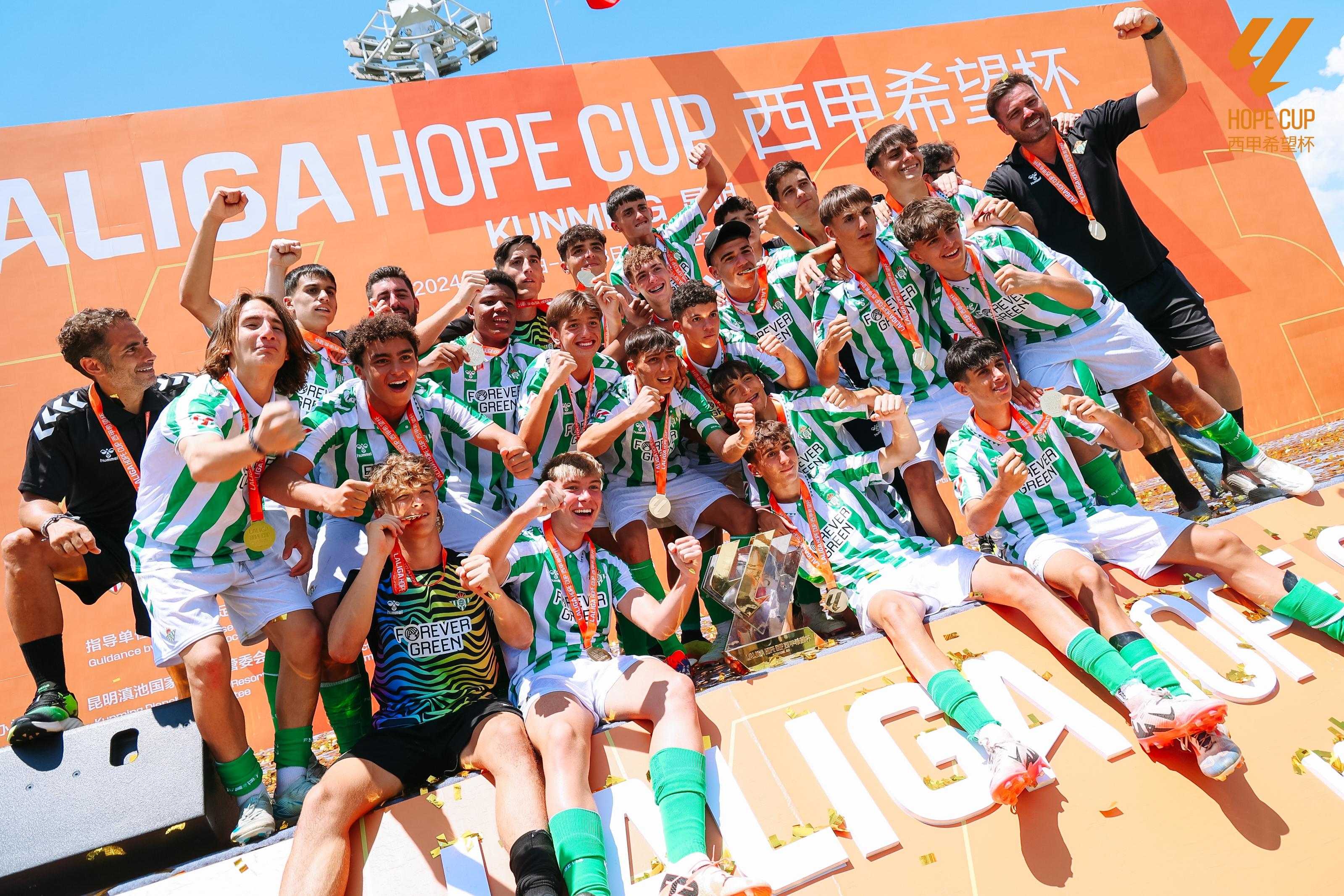 世界级球队迎来了一场激动人心的比赛 世界级球队迎来了一场激动人心的比赛