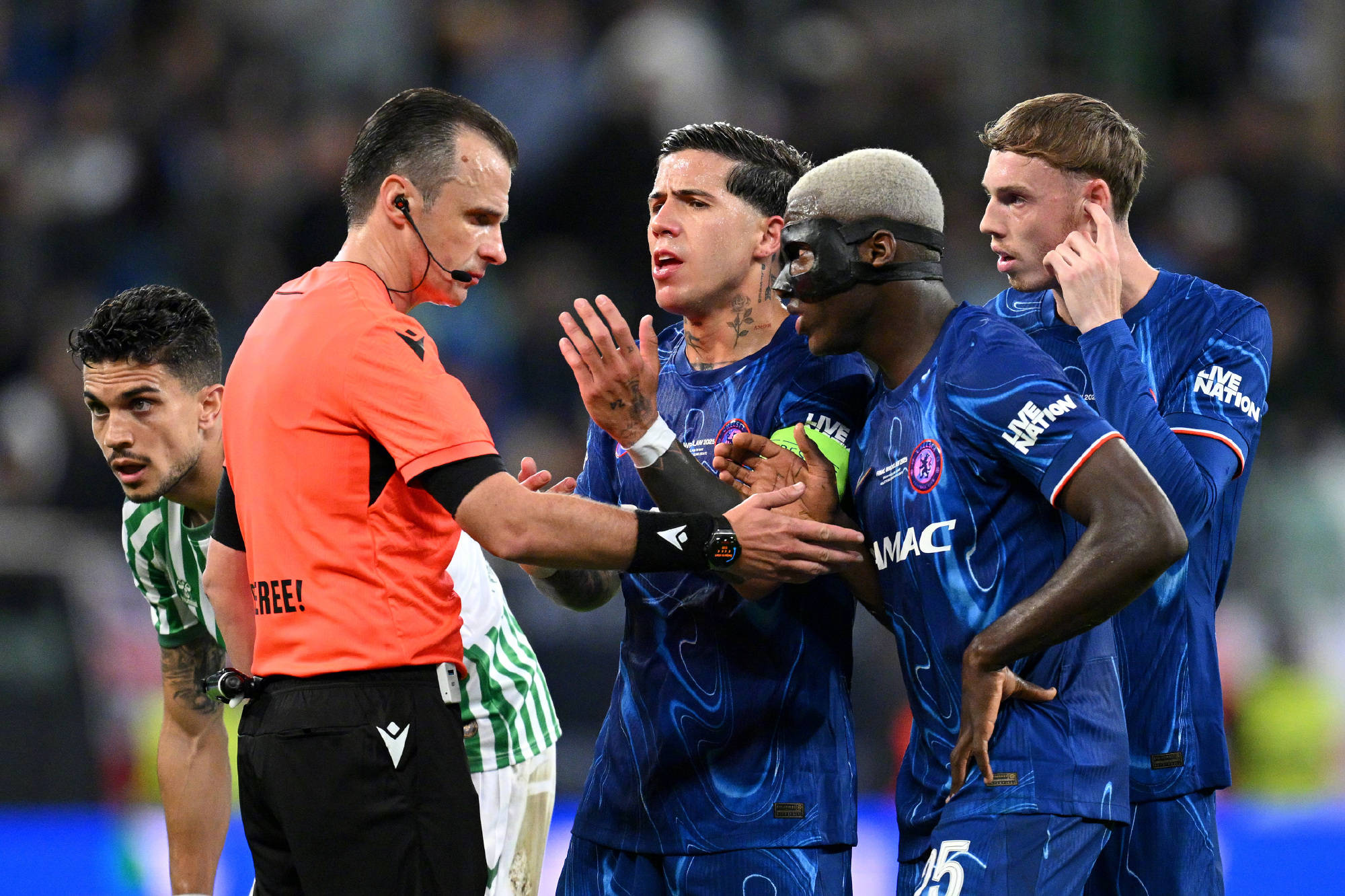 关于捷克国脚逐渐融入切尔西阵容,展现强大实力的信息 关于捷克国脚逐渐融入切尔西阵容,展现强大实力的信息