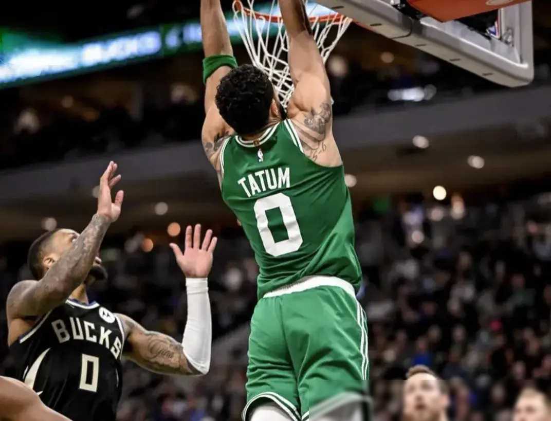 华尔沃尔青年队凭借闪光表现,轻松取胜的简单介绍 华尔沃尔青年队凭借闪光表现,轻松取胜的简单介绍