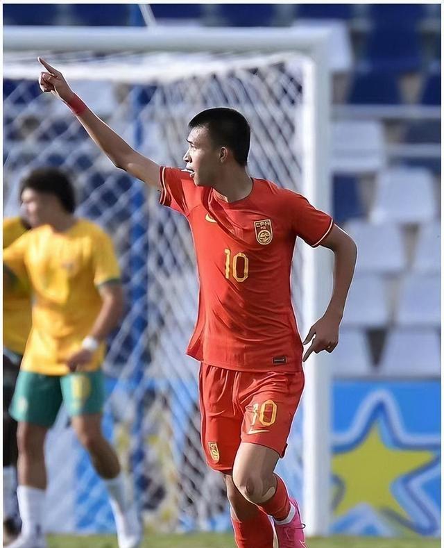 中超联赛球员风采实力赛场闪耀的简单介绍