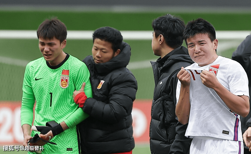 汉城中场球员夺得MVP,独挑大梁 汉城中场球员夺得MVP,独挑大梁