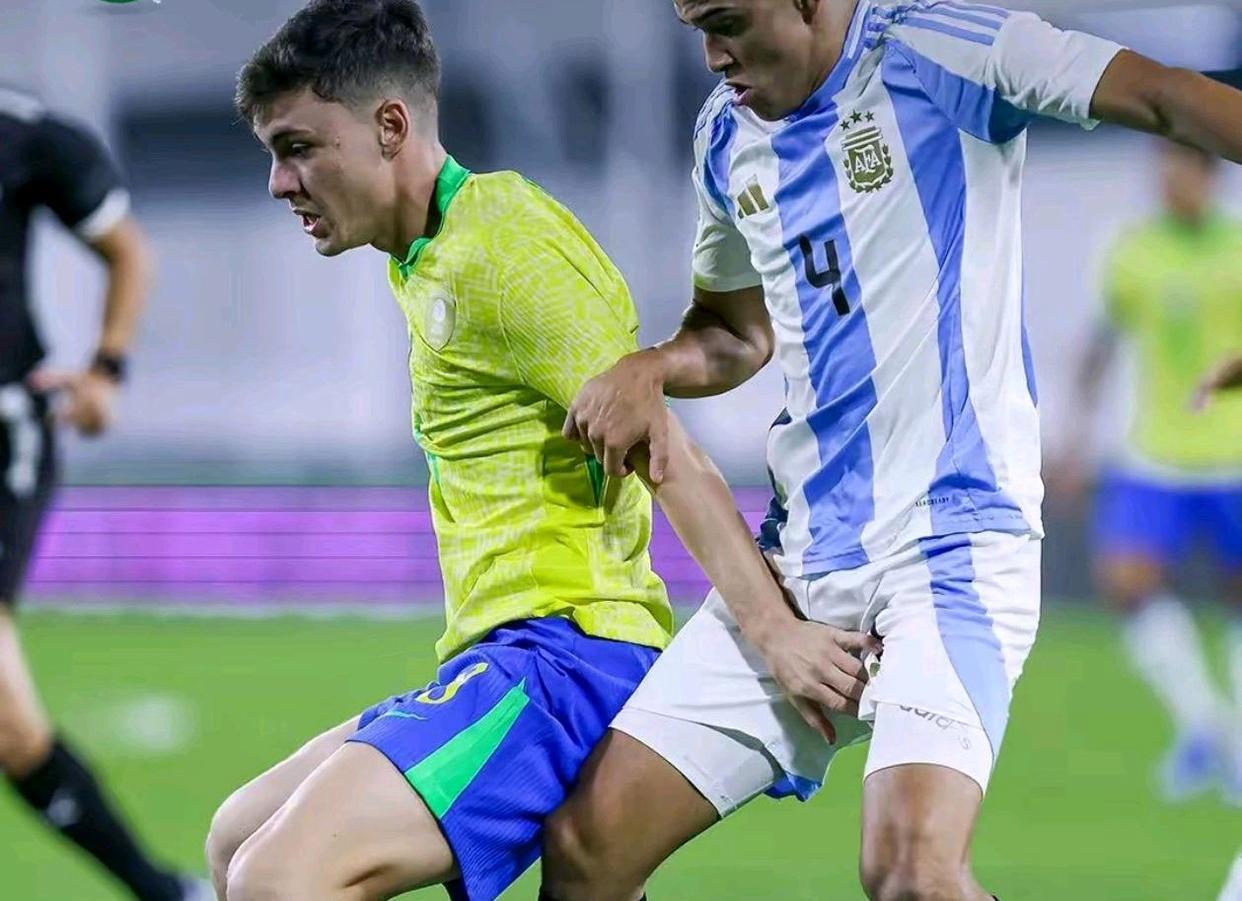 阿根廷田径选手高歌猛进,勇夺前三的简单介绍 阿根廷田径选手高歌猛进,勇夺前三的简单介绍