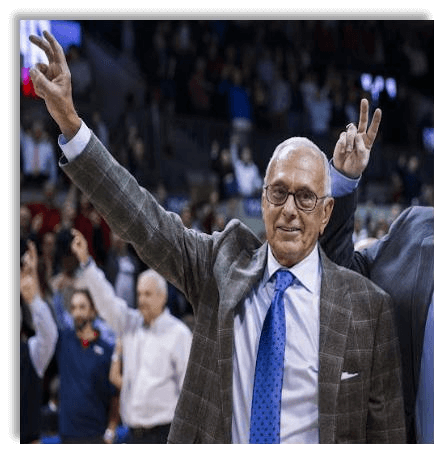 包含新泽西小牛队凭借犀利攻势实现逆转，大破对手阵容的词条