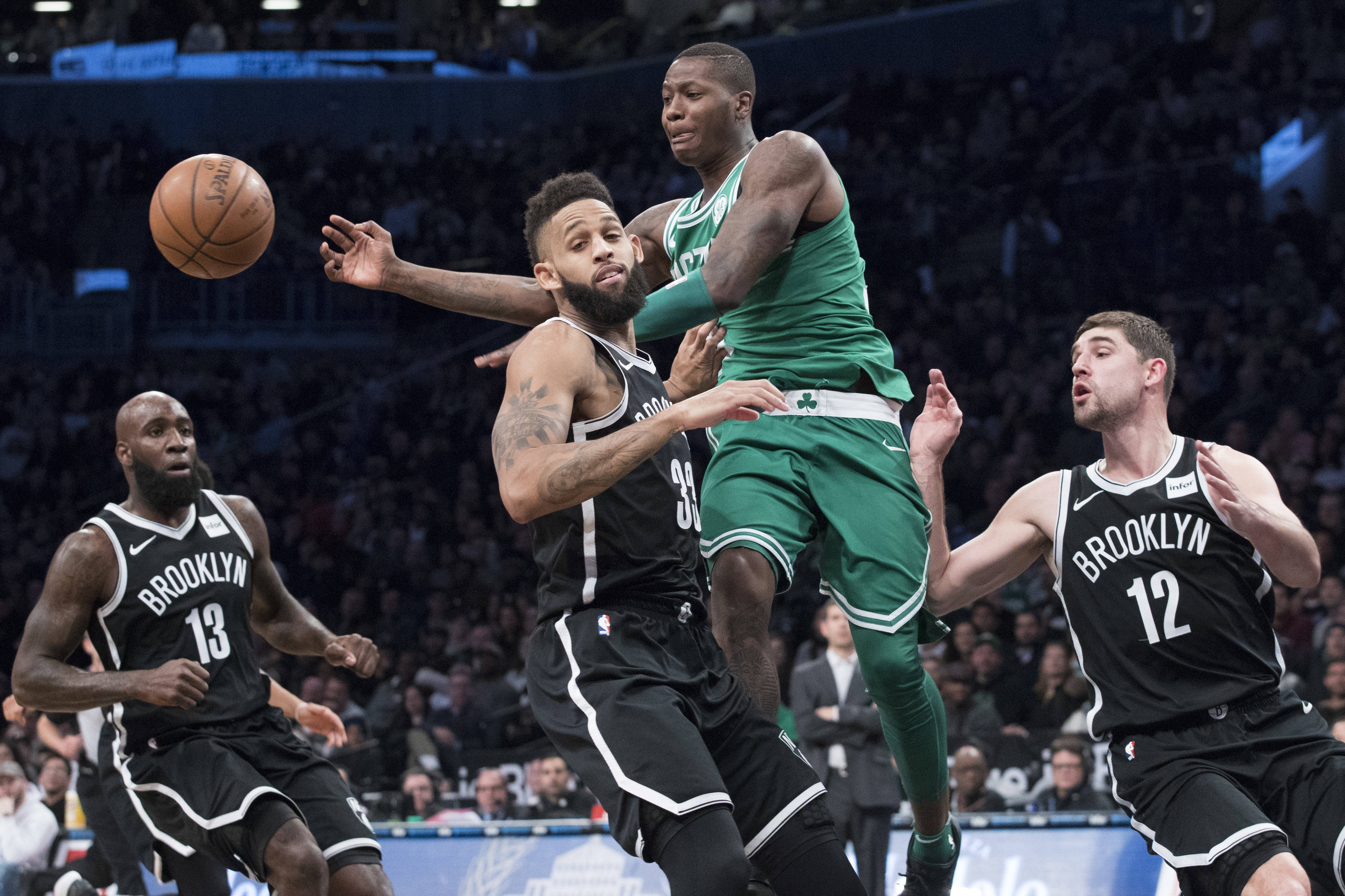 篮网遭遇惨败,结束连胜纪录 篮网遭遇惨败,结束连胜纪录