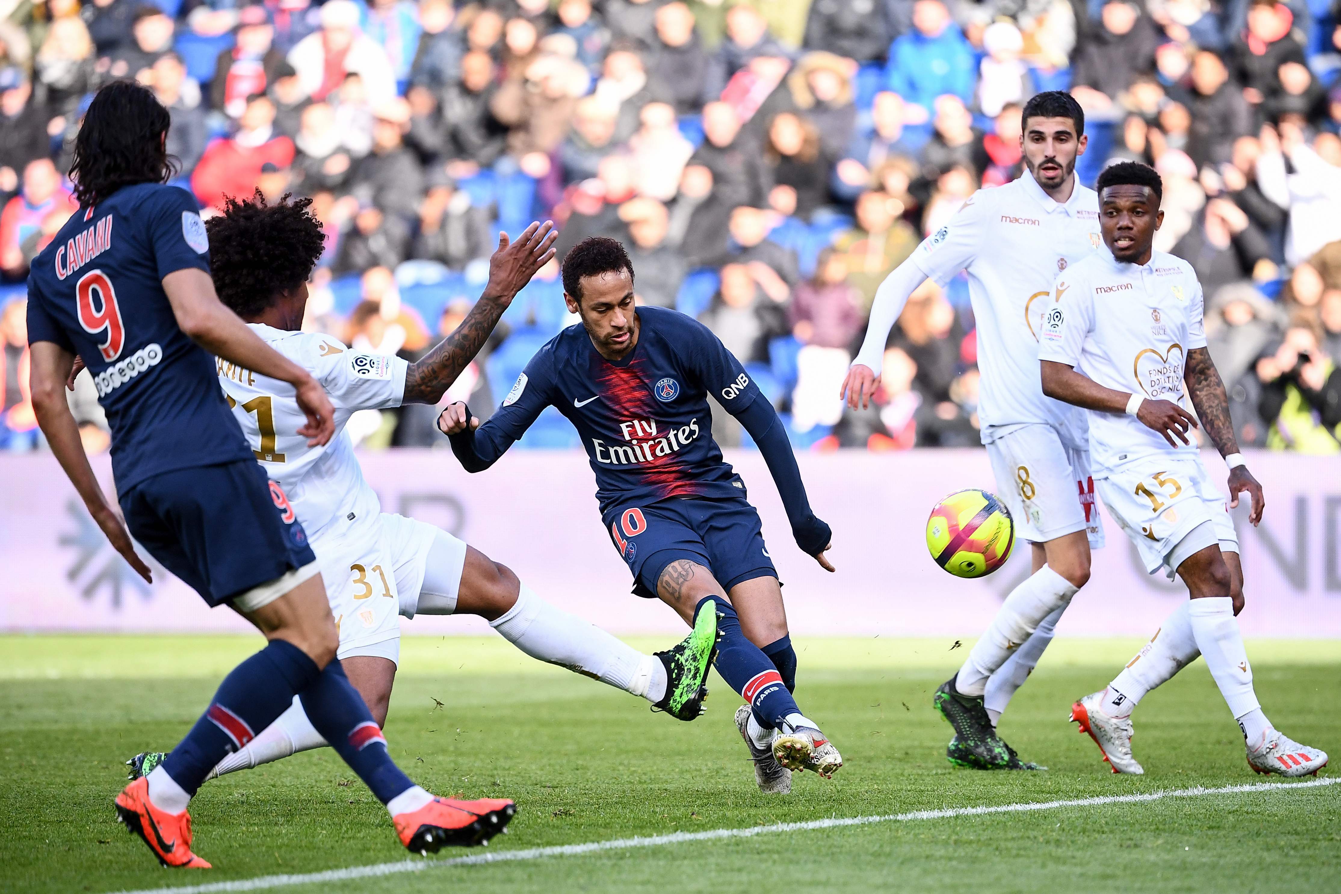 关于拜仁独领风骚,多特蒙德会否有所反击?的信息 关于拜仁独领风骚,多特蒙德会否有所反击?的信息