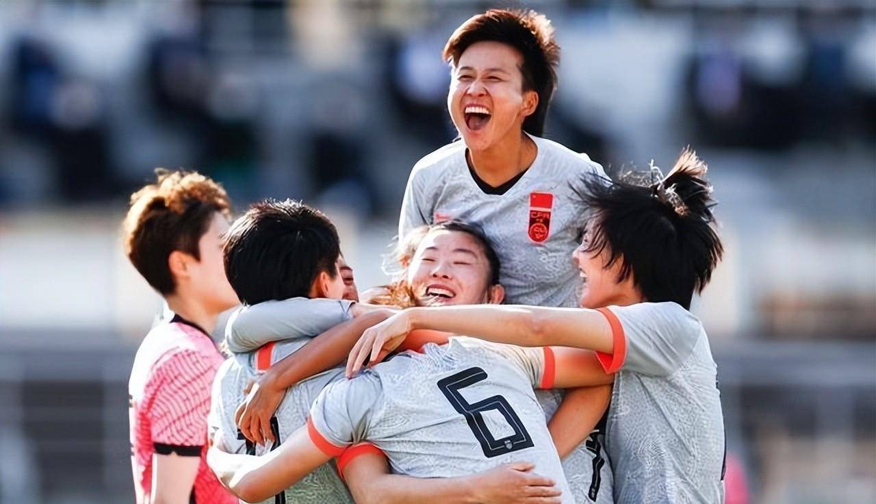 中国女足巧妙配合,获得胜利 中国女足巧妙配合,获得胜利