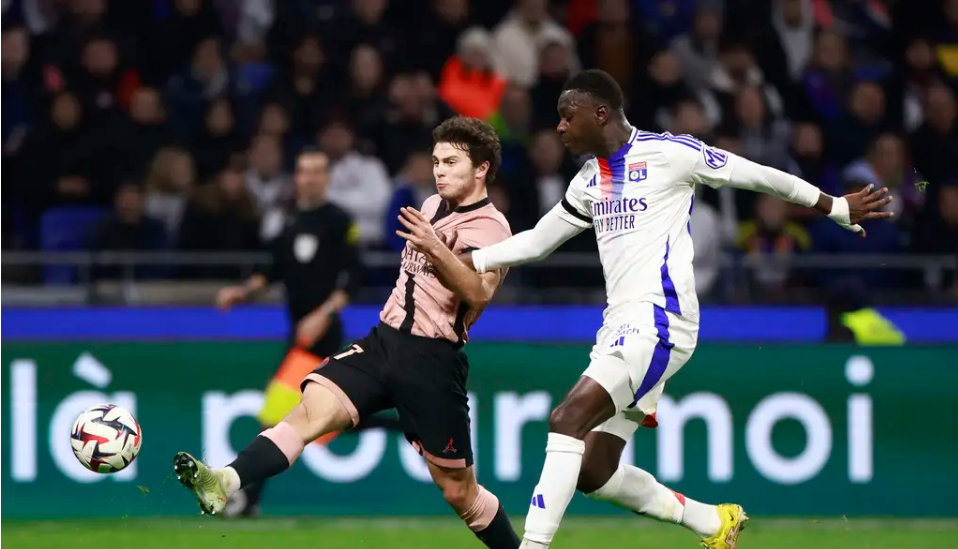 包含亚眠客场大胜,法甲积分榜排名大幅提升的词条 包含亚眠客场大胜,法甲积分榜排名大幅提升的词条