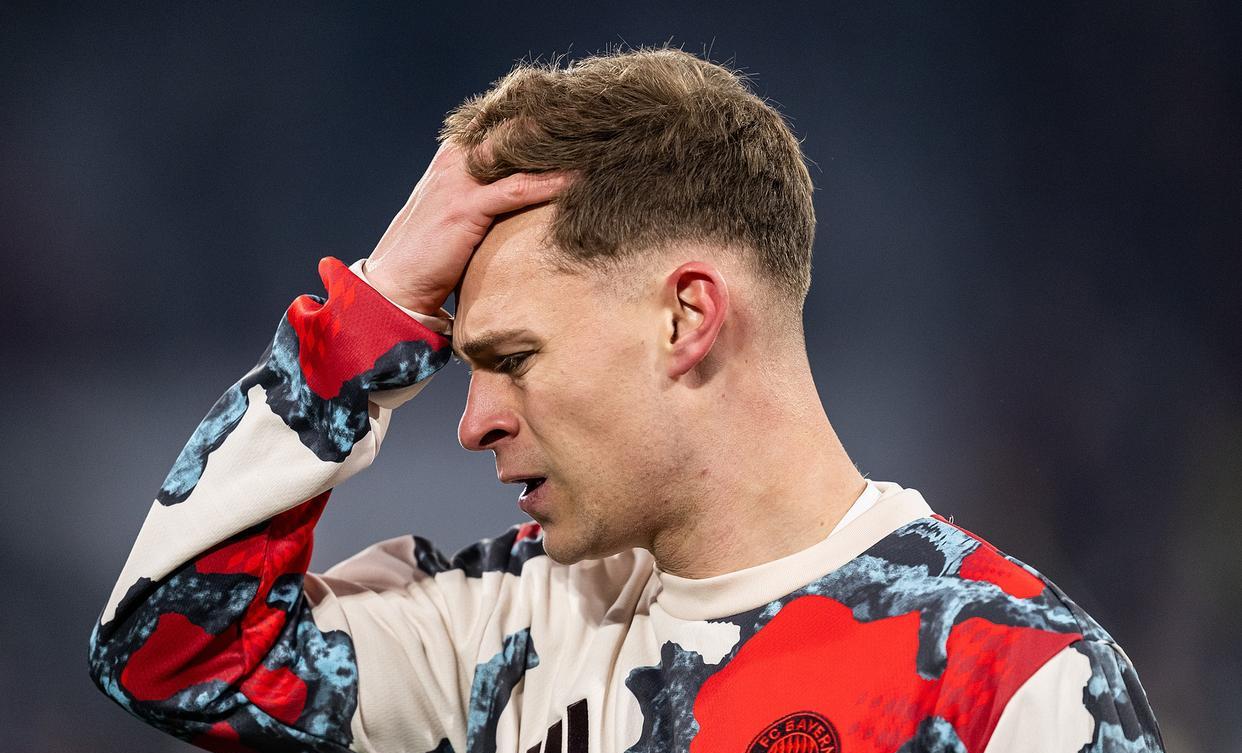 包含拜仁慕尼黑中场控制失误频现，引发团队内部问题的词条