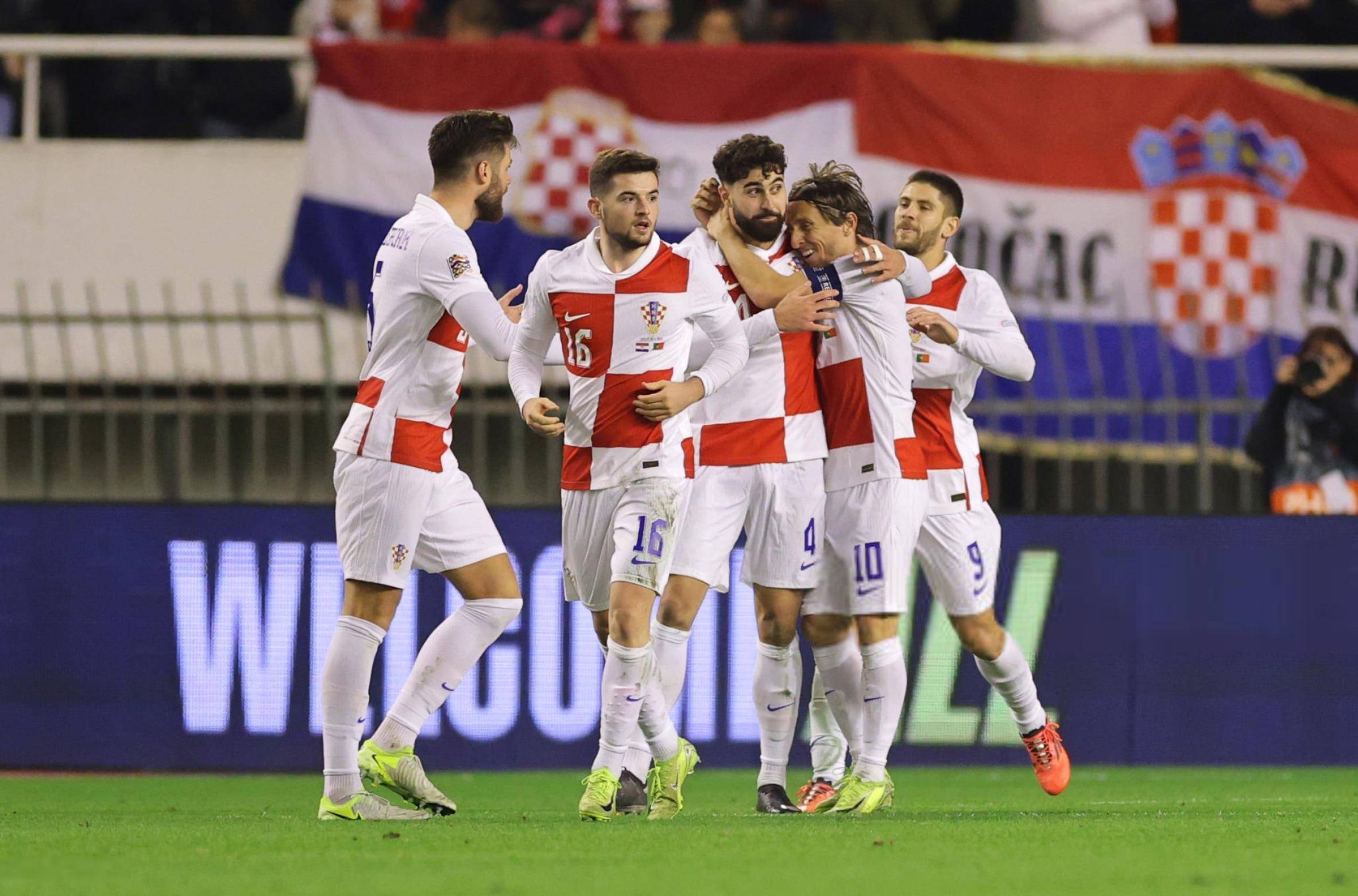 欧国联冠军杯:AC米兰客场告捷,顺利晋级下一轮 欧国联冠军杯:AC米兰客场告捷,顺利晋级下一轮