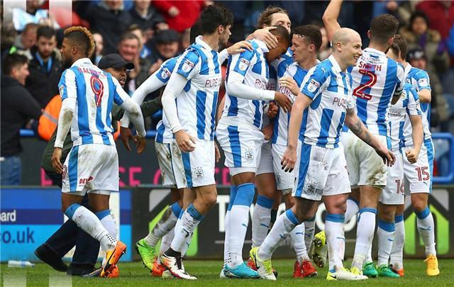 哈德斯菲尔德客场击败斯旺西,全取三分实现反弹的简单介绍 哈德斯菲尔德客场击败斯旺西,全取三分实现反弹的简单介绍