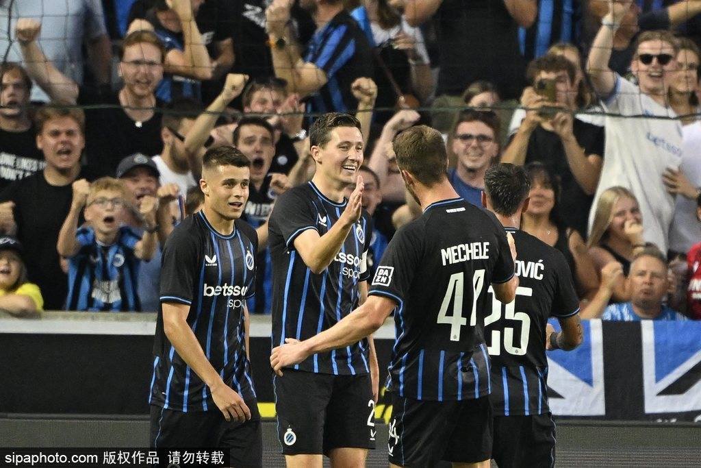 利物浦客场战胜伯恩利，领先优势扩大的简单介绍