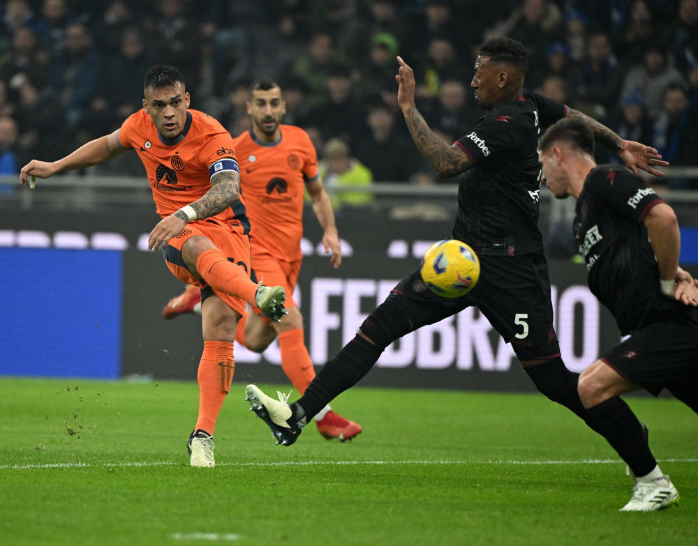 国际米兰翻盘日本,楚阿梅尼统治全场的简单介绍 国际米兰翻盘日本,楚阿梅尼统治全场的简单介绍