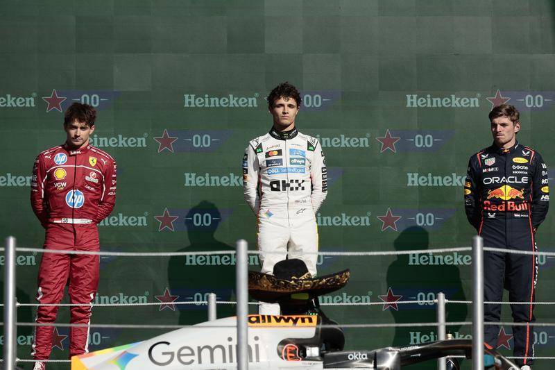 哈斯车队轻取迈凯伦,勒克莱尔统治全场 哈斯车队轻取迈凯伦,勒克莱尔统治全场