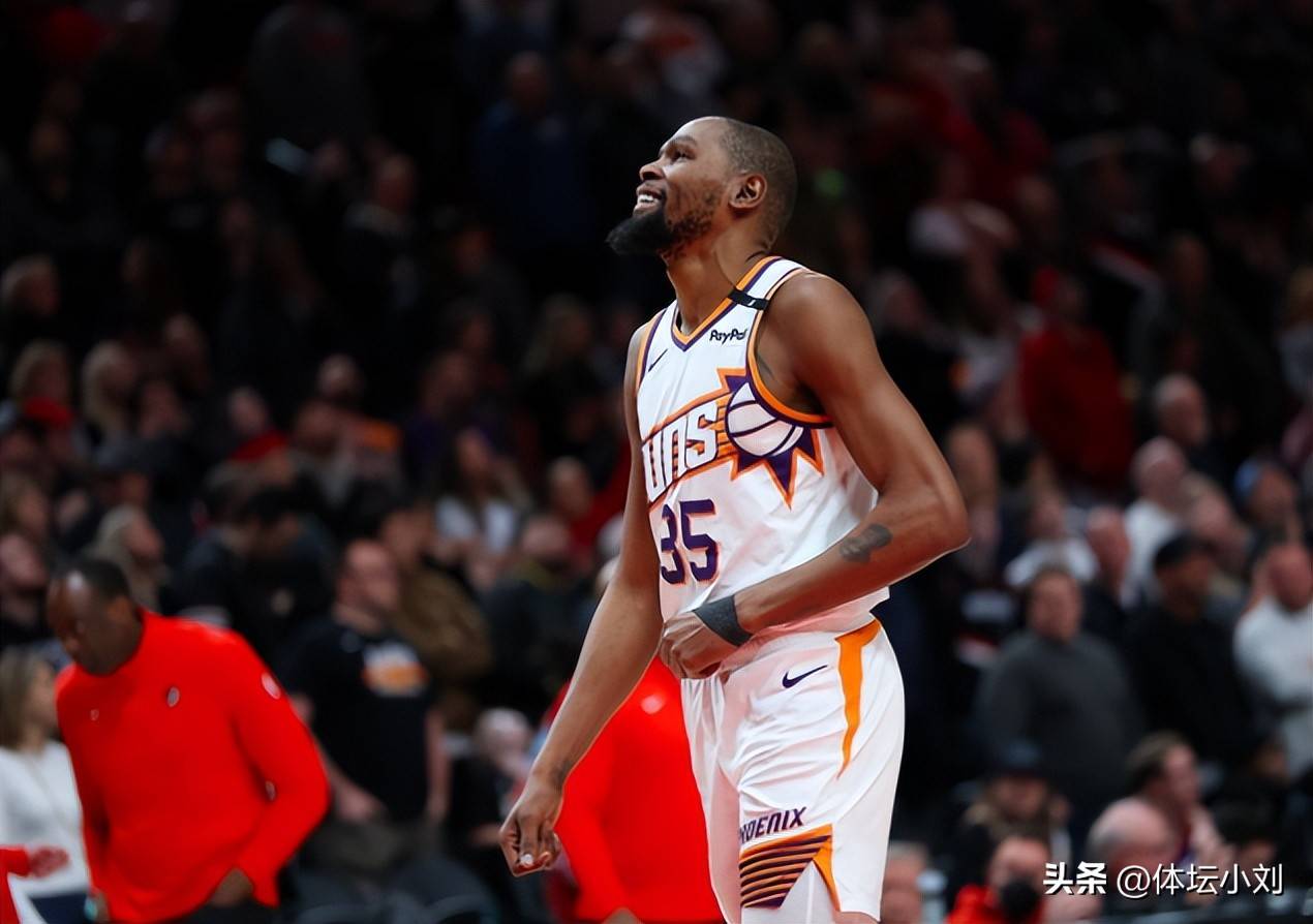 勇士鏖战鹈鹕，杜兰特带队取胜